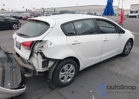 2018 Kia Forte Lx z USA, uszkodzony, nr VIN KNAFK5A83J5773794